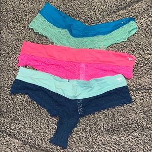 NWOT Low-Rise Cheekster